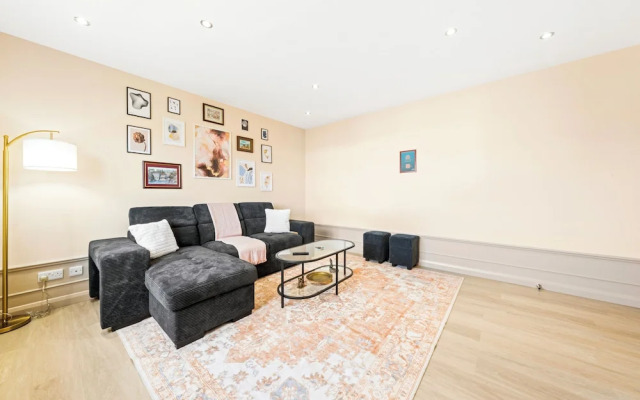 Modern 3Bed Home Next To Glasgow Airport