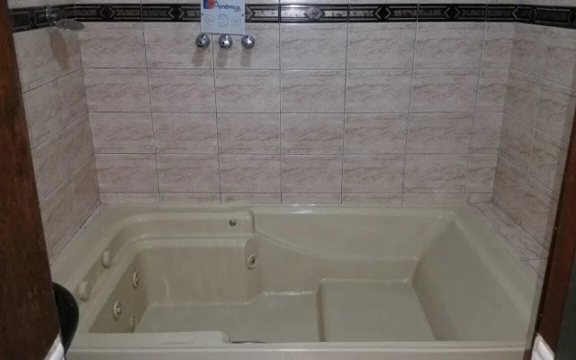 America Motel - Adults Only