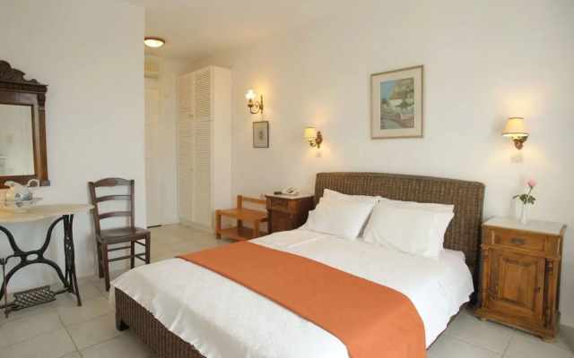 Medusa Resort & Suites