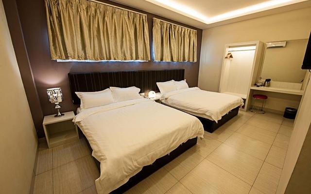 Seven Boutique Hotel