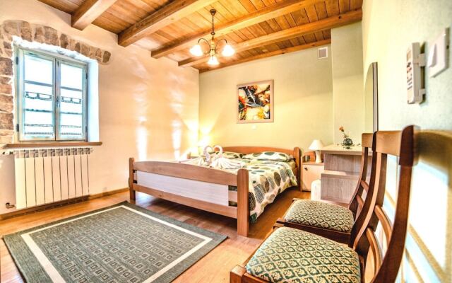 Charming Villa Only 10 Minutes Drive From the sea