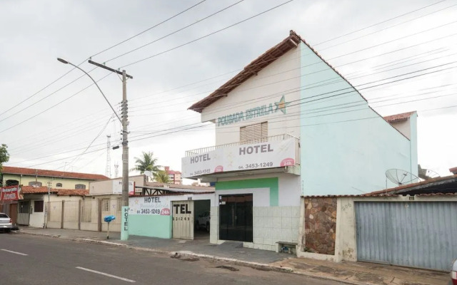Oyo Pousada Estrela