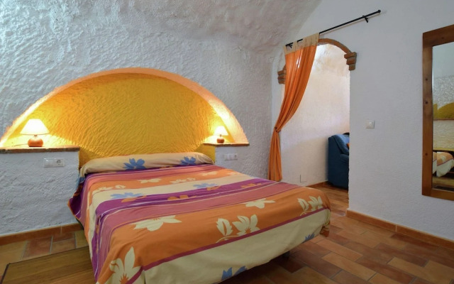 Cave House With Private Terrace on a Small Complex