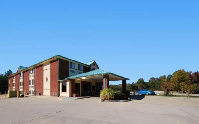 Quality Inn Pell City