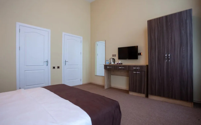 Delmar Hotel