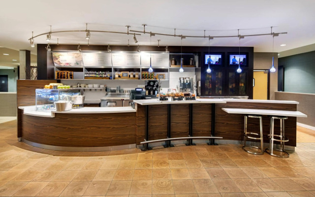 Courtyard by Marriott Cleveland Beachwood