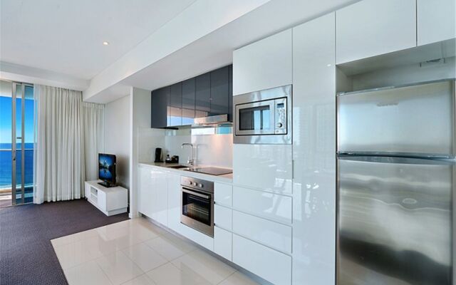 H Residence Apartments- Holiday Paradise