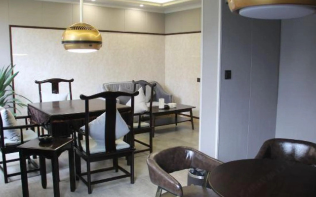 Ruijing Sunshine Hotel (Leshan Hi-tech Zone Ito Shihao Branch) – Hotel Rooms – Leshan