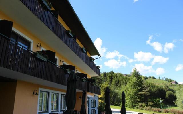 Gasthof-Pension Waldhof