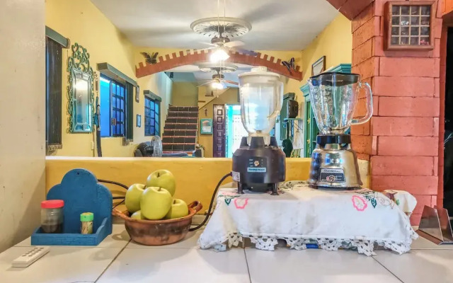 Mexican style house Pet Friendly Cancun