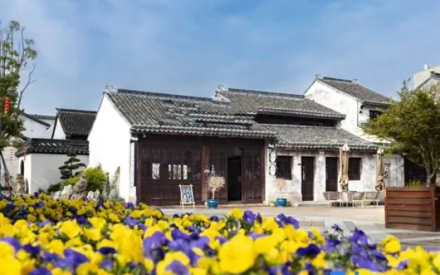 yuanshe sanadu dujiabieyuan（nanxunguzhenbaijianloudian） – Exterior – Huzhou