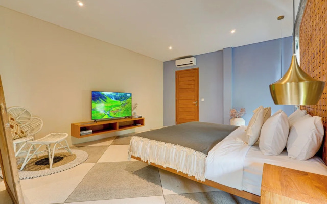 Stylish Canggu Apartment near Berawa Beach