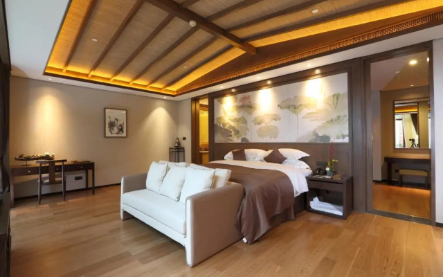 S & N International Hotel Linhai