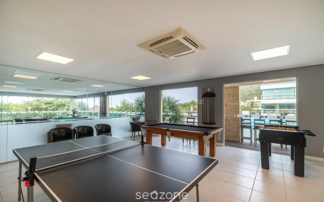 Apto beira mar com vista Praia do Santinho ASR204