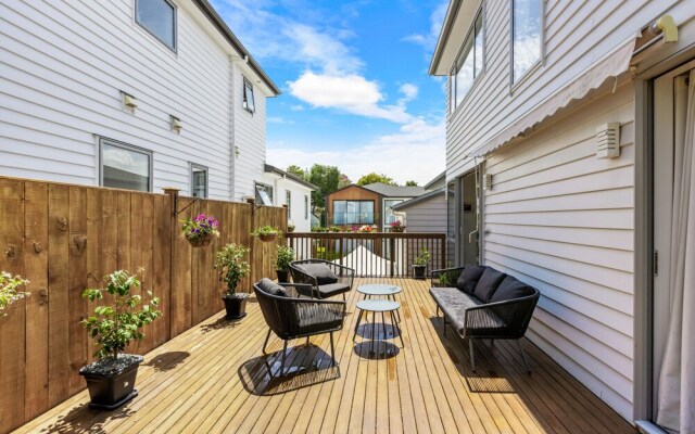 Stunning Taka Retreat nr Beach-Netflix