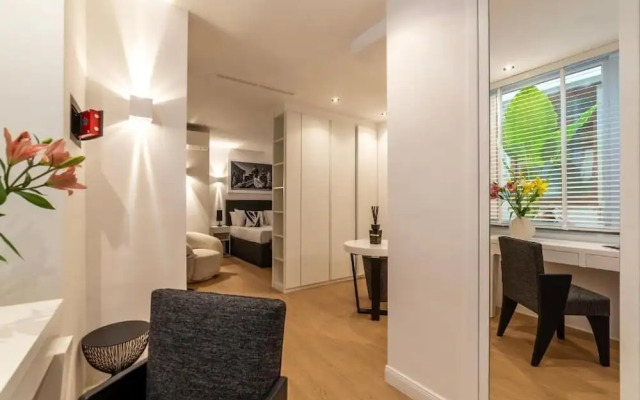 JOIVY Elegant Suites Near Villa Borghese