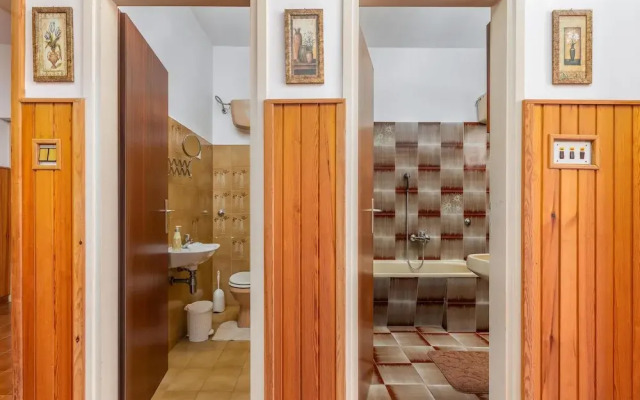 Amazing Home in Fazana With 3 Bedrooms and Wifi