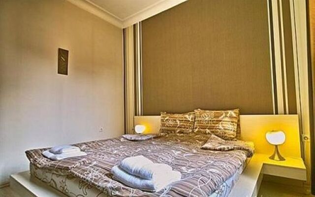 Liza Apartment