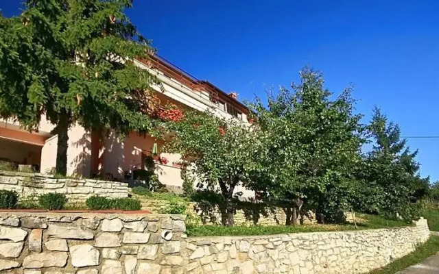 Apartment Livio 350
