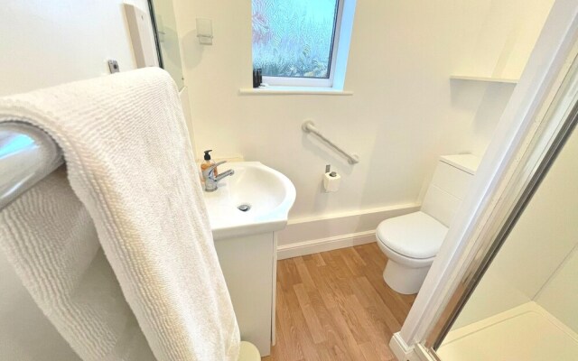 The Haywood, Beautiful 2 -bed Apartment in Beeston