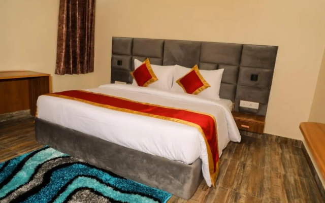 Sarla Hotel Inn