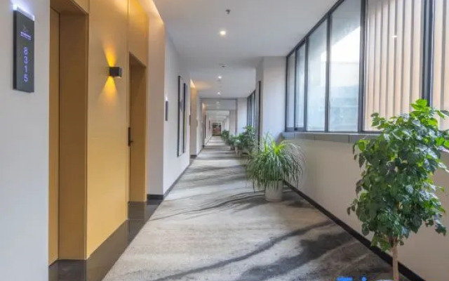 Zimai City Hotel