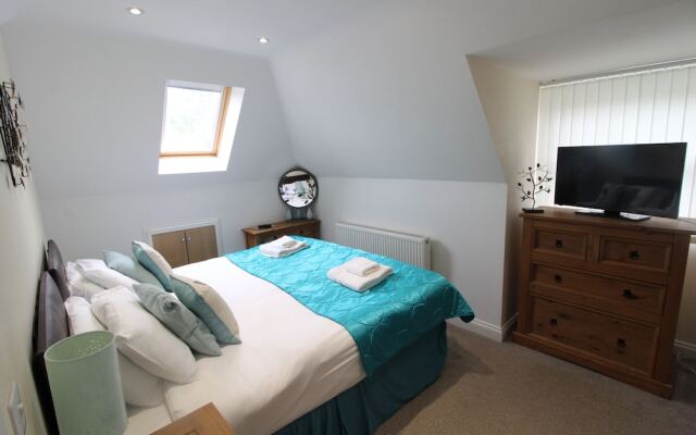 Westcliff House - 4 Bedrooms