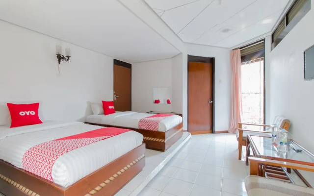 Koneng Hotel by OYO Rooms