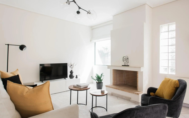 Top-Class 2BR Apartment in Marousi by UPSTREET
