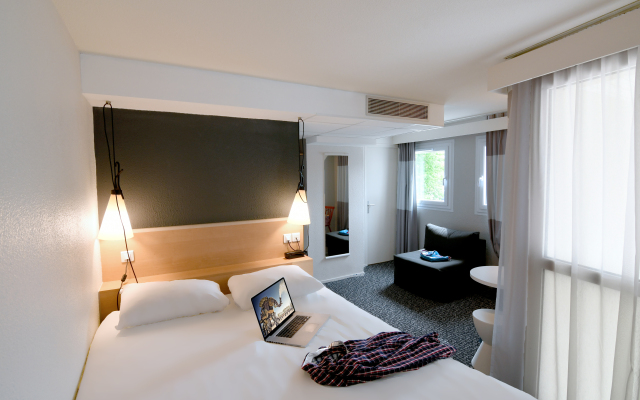 ibis Nantes Saint Herblain