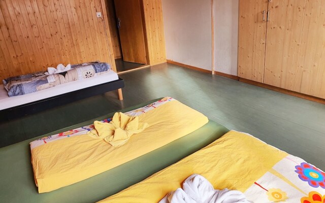 Eiger View Bed & Kitchen