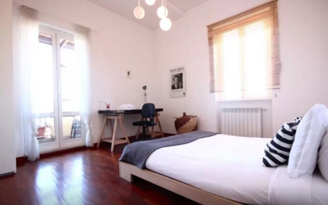 Sunny Flat With Terrace in Pigneto, Serviced by Hostmaker