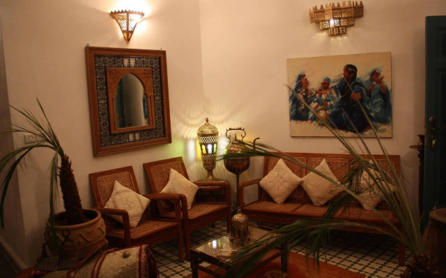 Ryad Dar al Maknassia