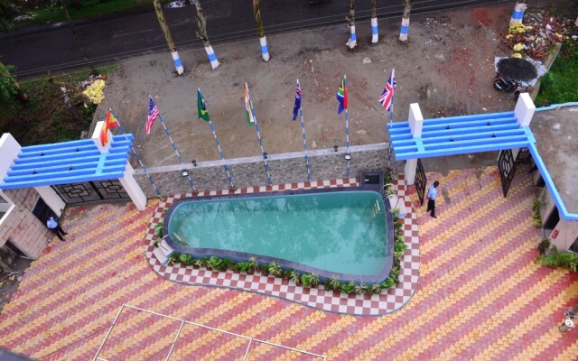 Dolphin Chocolate Inn