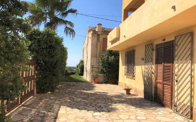 Posidonia Apartments