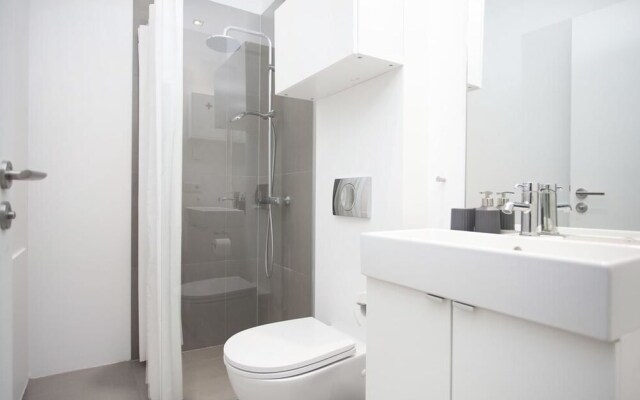 Blue Luxury Apartments