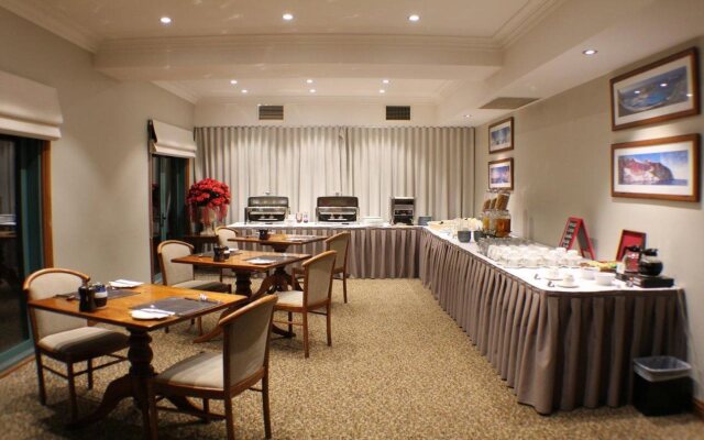 Gateway on Monash Boutique Hotel