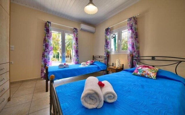 Nyktelia Holiday Villa
