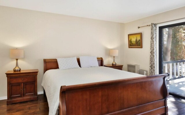 Star Gazing #2089 by Big Bear Vacations