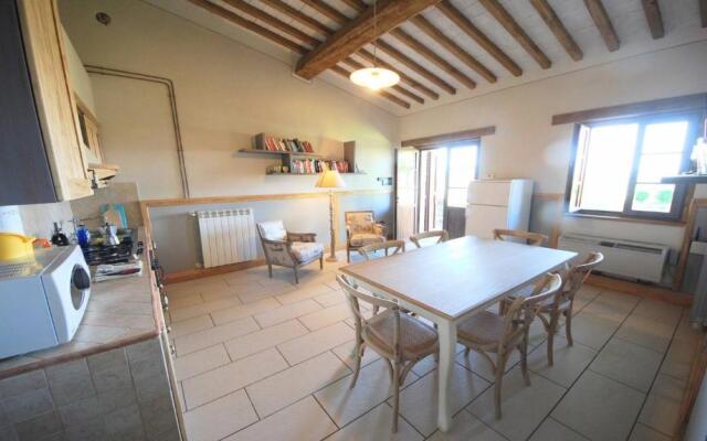 Spoleto-poolside-sleeps-20pool, Jacuzzi, Gardens -a True Fantasy