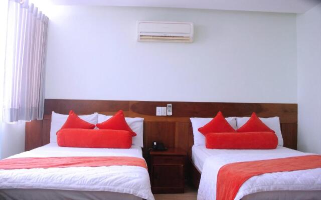 Art Deluxe Hotel