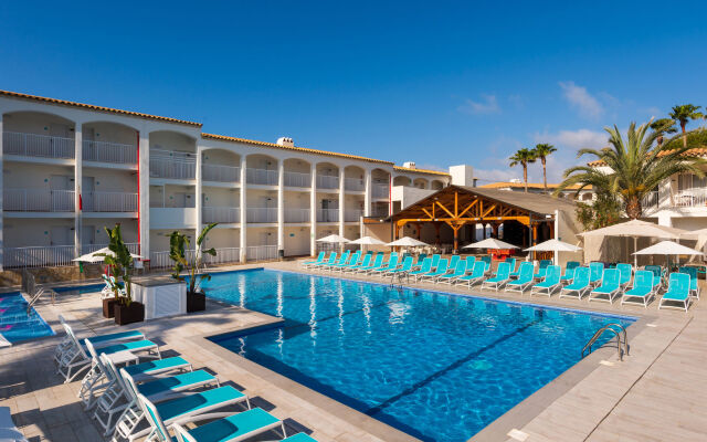 Hotel Vibra Cala Tarida