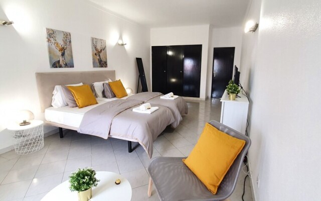 Yuba Estúdio em Albufeira T0