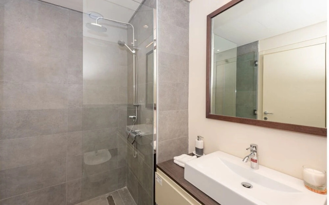 Park View Spacious Studio Dubai
