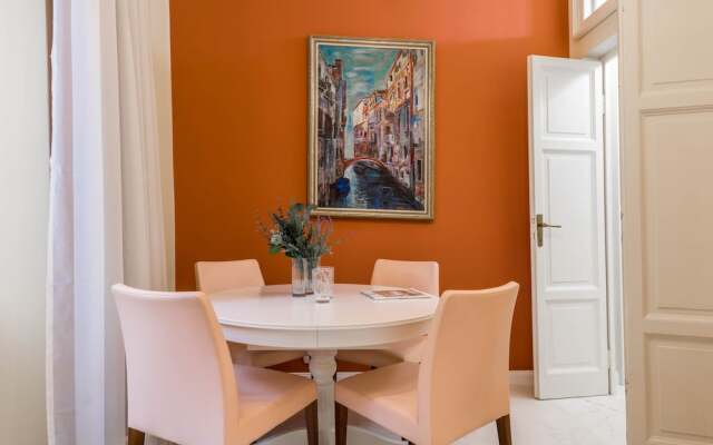 JOIVY Fabulous Apartments In Cernobbio