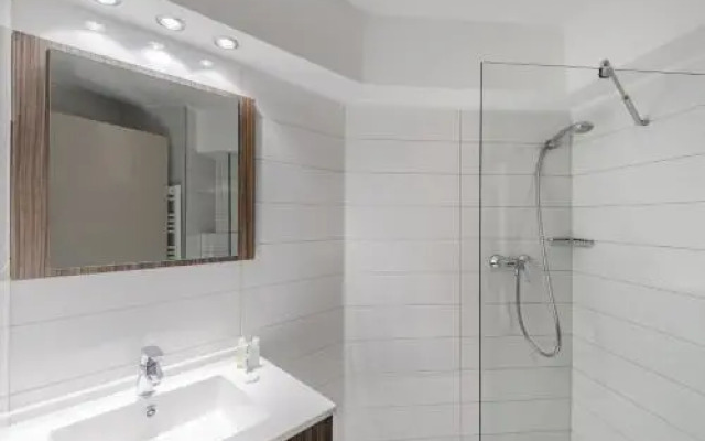 The Originals Residence Appart Hotel Hevea Valence