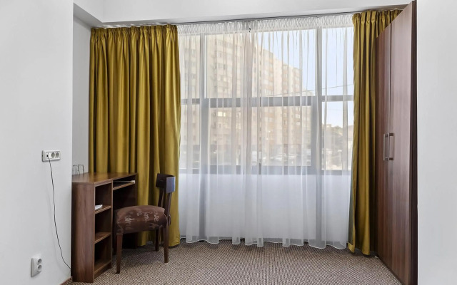 Lina Hotel