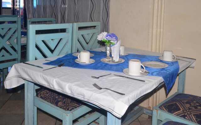 Blue Towers Hotel