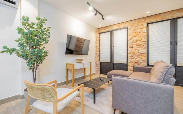 w Splendid 1BR in Casco Viejo