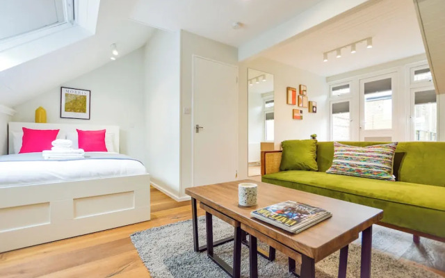 Split Level Studio at West Hampstead